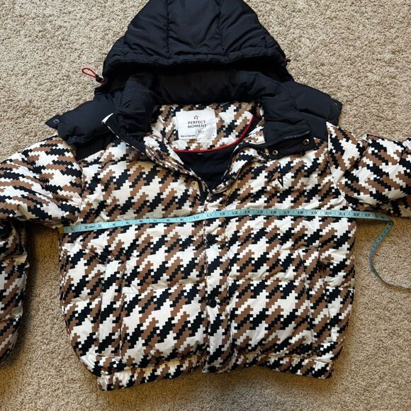 Perfect Moment Women's Houndstooth Ski Jacket Puffer - Camel, Black & White - Picture 10 of 12
